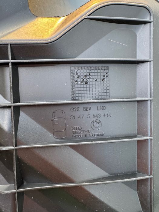 Стелки оргинални предни за BMW G26 4 серия стават и на g20