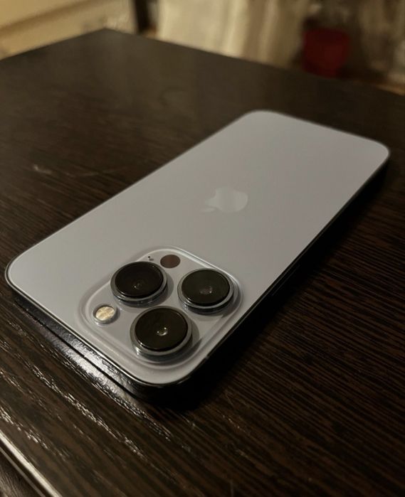 Айфон 13 про идеал