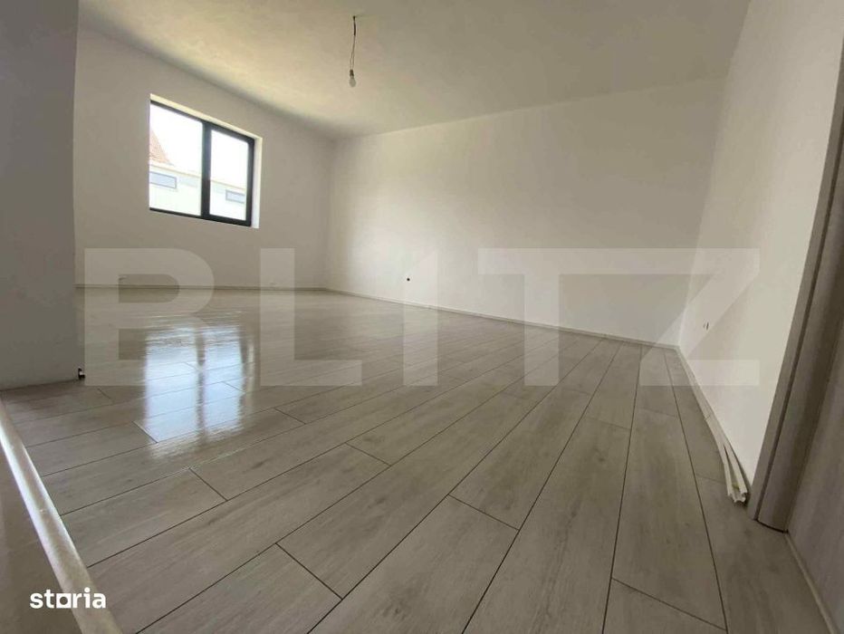 Casa P+1, 300mp teren, 17 ml deschidere, Preajba