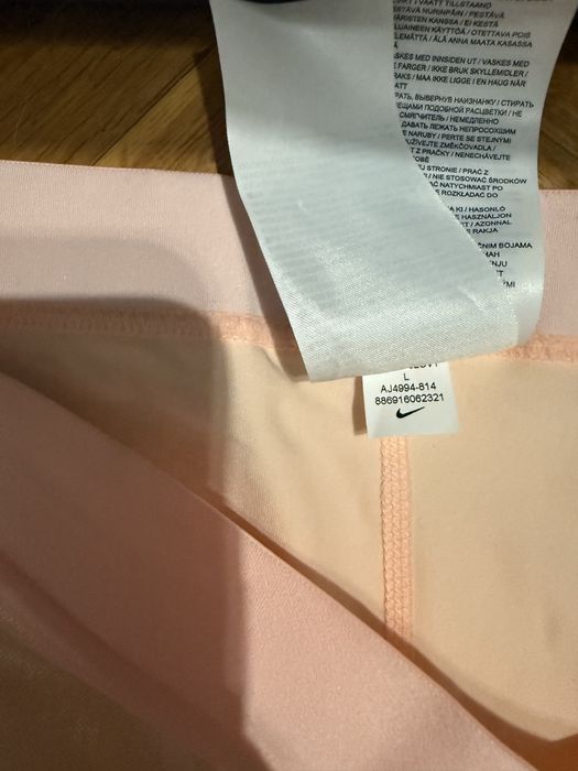 Клин на nike размер л