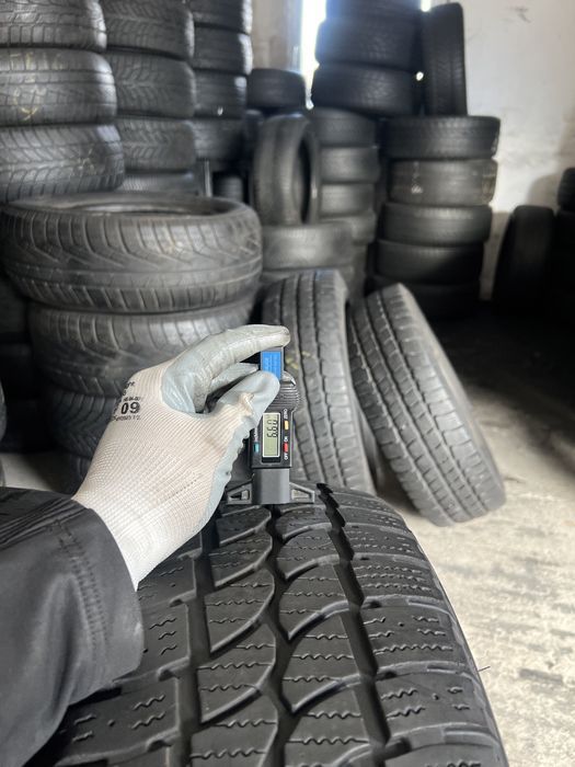 2 anvelope de iarna 225/65/16c riken 2022!