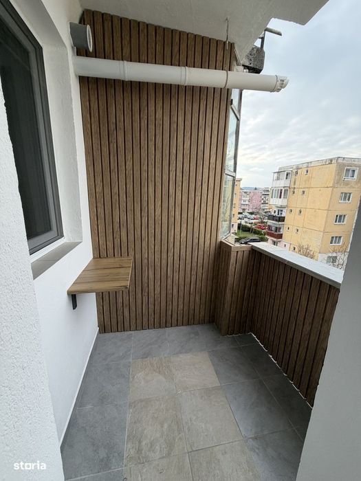 Garsonieră spațioasă cu balcon, Aleea Liliacului