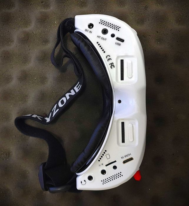 FPV очила от серия SKYZONE SKY04L