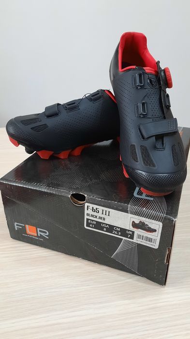 Pantofi ciclism marimea  41