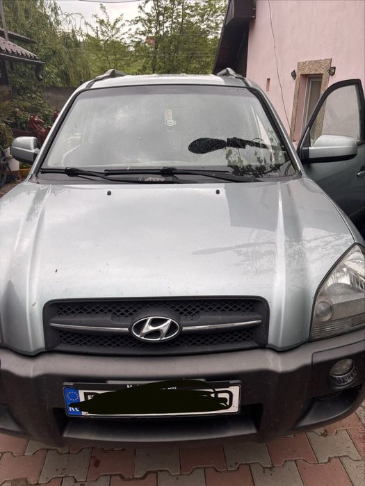 Hyundai Tucson 2.0 CRDi 140 CP – 6 trepte | 4x4 | întreținut