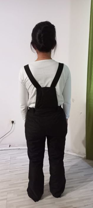 Продам лыжный костюм