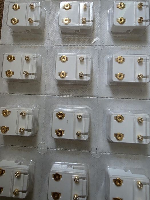 Серги для прокола ушей