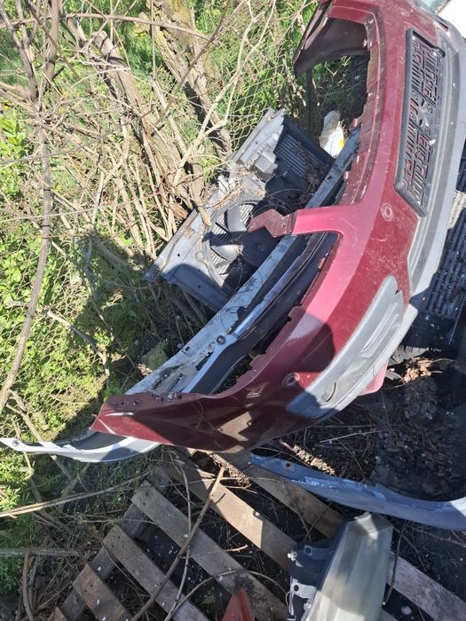 Vand bara fata ford cMAX an 2006 bună fără defecte complecta