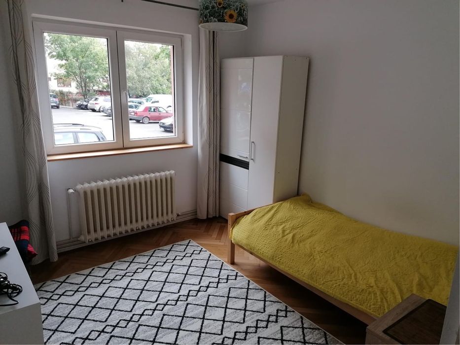 Vand apartament 3 camere Grigorescu zona Profi 61 mp