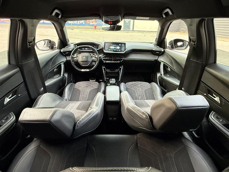 Peugeot 2008 GT-Line Exclusive an 2022 (a11a) motor 1.5 HDI 130 cai 140.000 Km Automat 8+1 trepte consum 6L/ 100 km