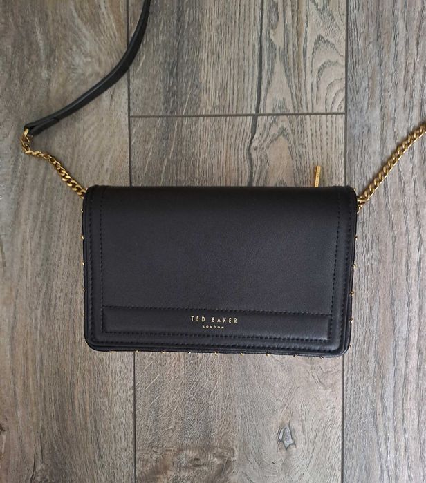 Малка елегантна чантичка Ted Baker