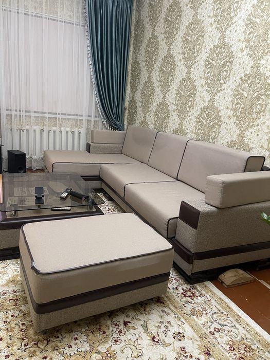 Уголок отличным состоянии