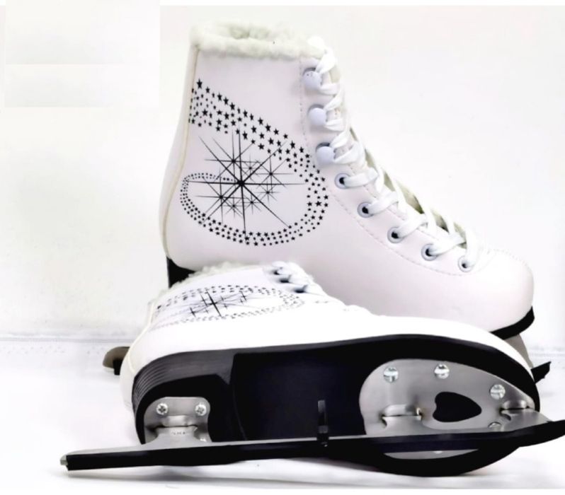 Новые Коньки SPORT, размер 37, с чехлом