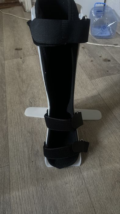 Крепеж для ног чтоб не двигалась