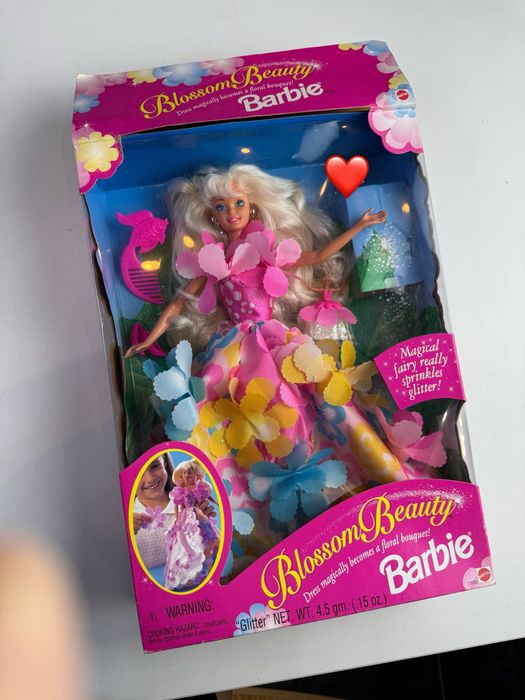 продана! внутри еще куклы) актуально 15/08 MONSTER HIGH Монстер Хай