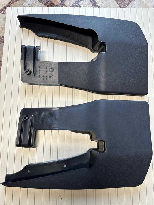 Aparatori noroi roata fata originale Sprinter 906