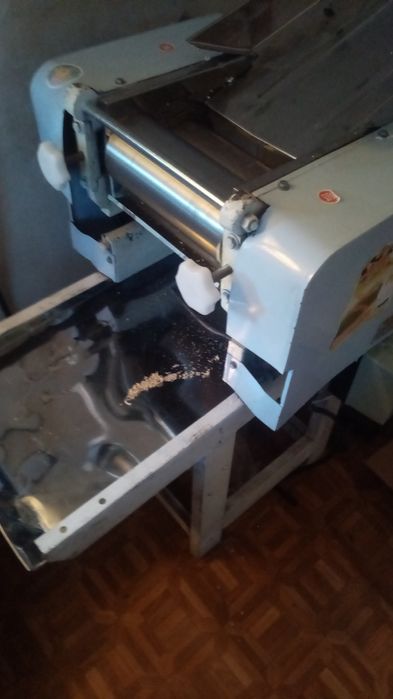 Тестораскатка новая в масле