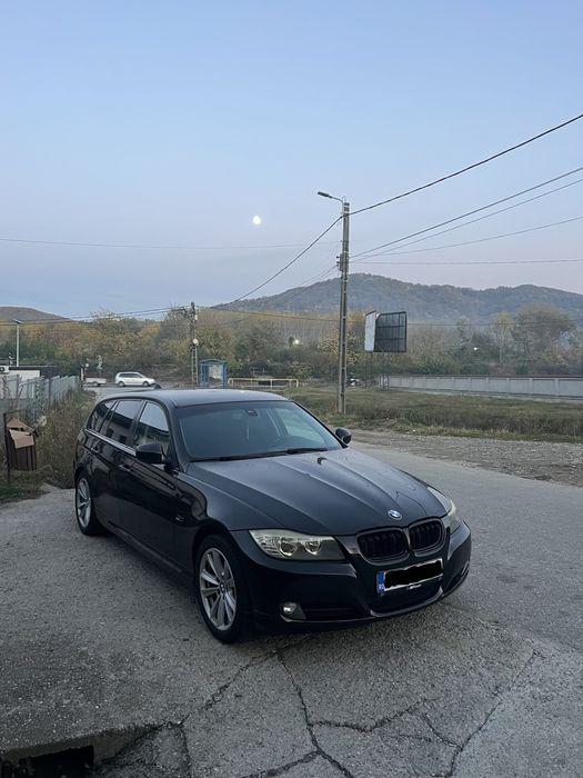 BMW Seria 3 2011 — imagine 2