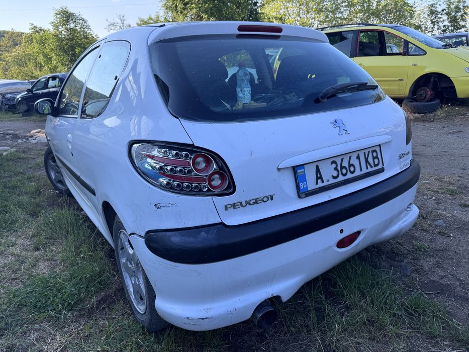 Peugeot 206 1.4hdi 68кс 1999г На Части