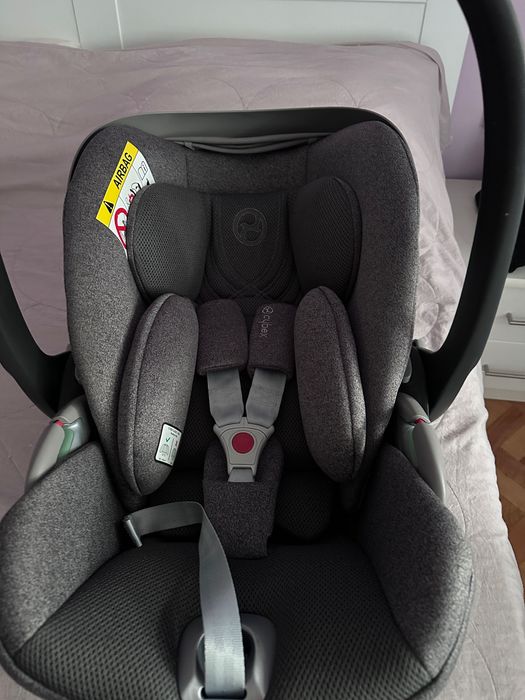 Столче за кола Cybex Cloud t+