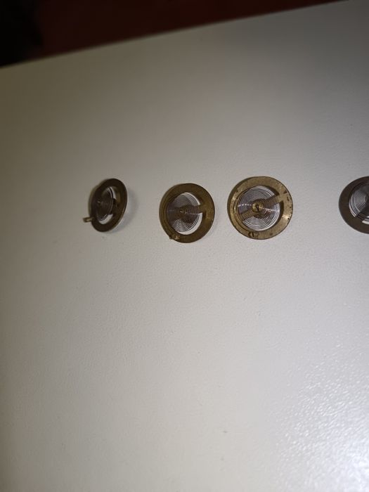 Balans ceas Slava de masa