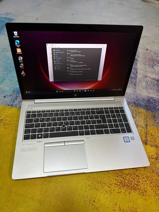 laptop Hp Elitebook 850 -g6, full hd, tast luminata, i5 gen 8, 8 gb, frumos