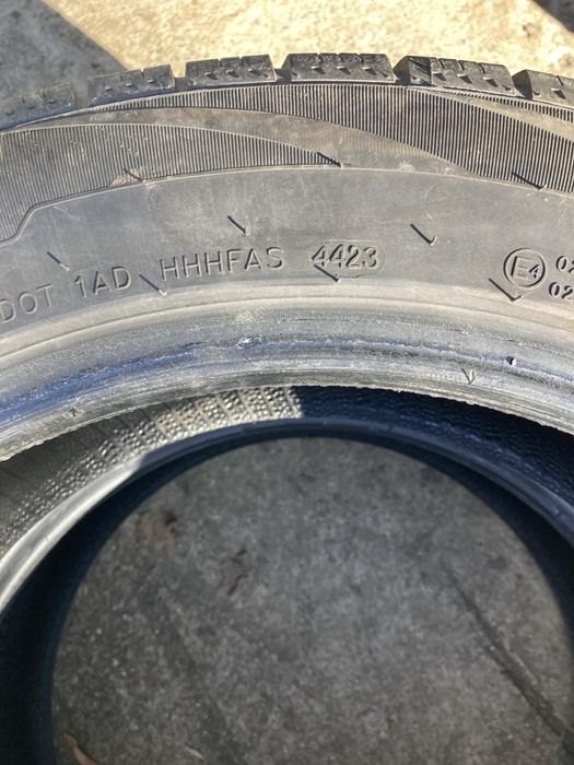 гуми 2 бр R18  Дот 23г всесезонни