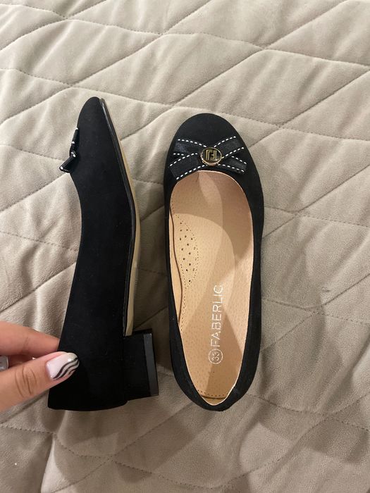 Туфли новые детские