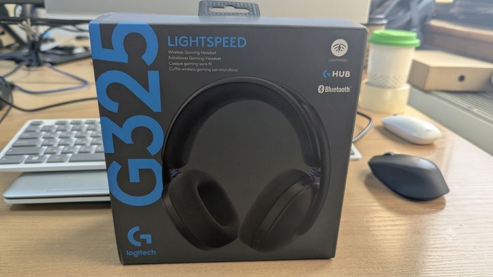 Игровые наушники Logitech  G325 Lightspeed