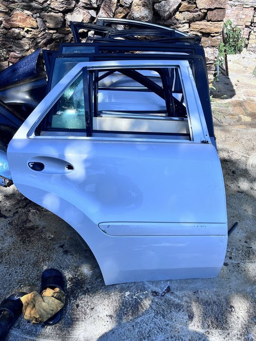 Задна Дясна врата за mercedes ML w164