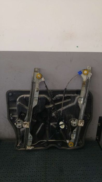 Macara geam electric stanga fata nissan x trail 2 t31 80775jg