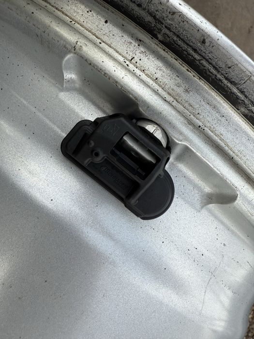 100% Оригинални Mercedes GLC W253 с датчици