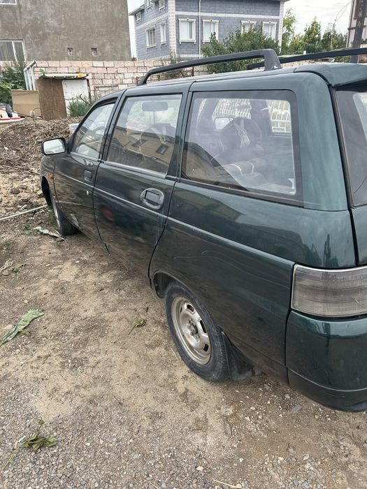 Продается машина лада 11 уневирсал