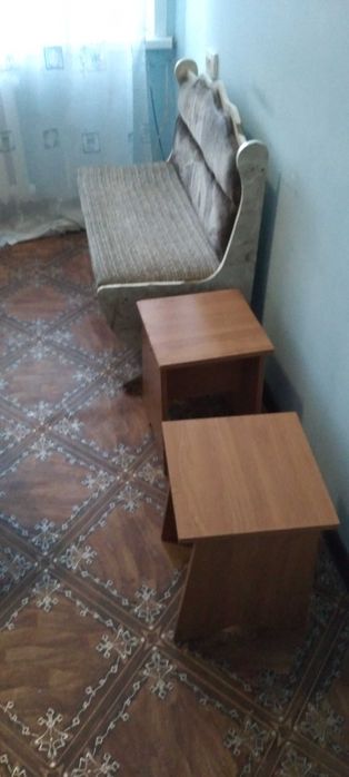 Стол кухонный обеденный