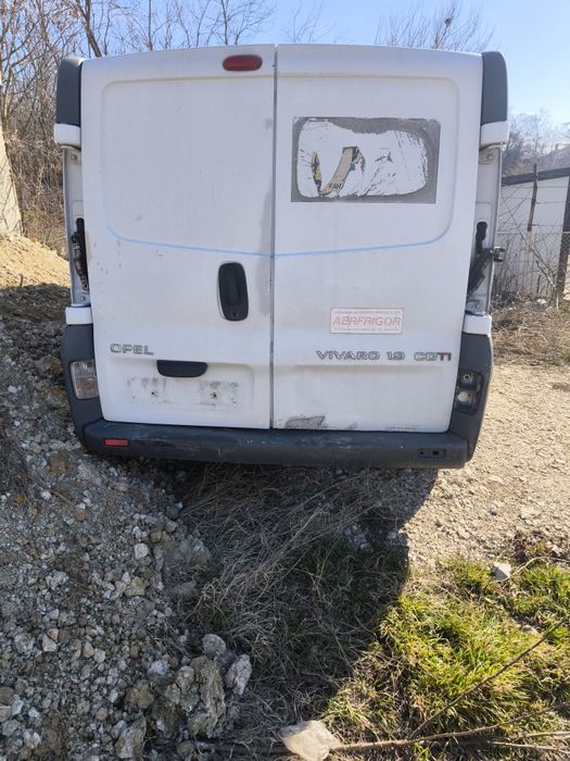 Виваро Бус  Мерцедес 1,9 На части СDti Vivaro