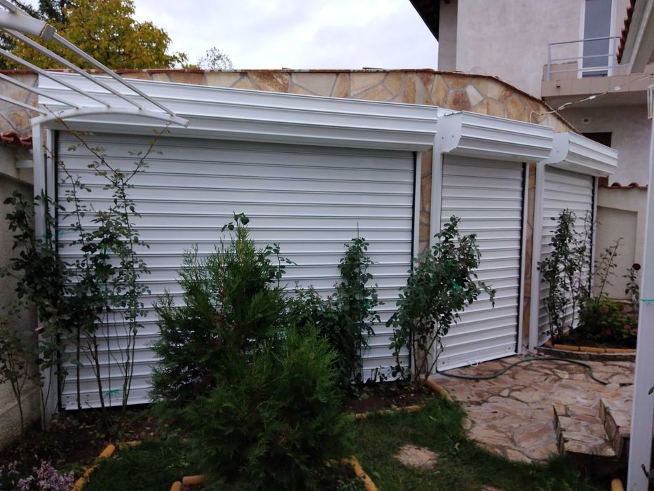 Ролетни врати, гаражни секционни врати изработка и монтаж.24/7