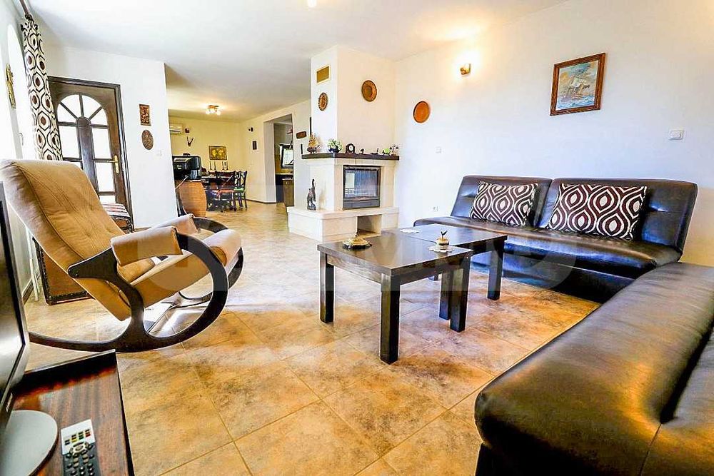 Продава се Къща в Балчик - 190 кв.м за 1364 €/кв.м - Снимка #4