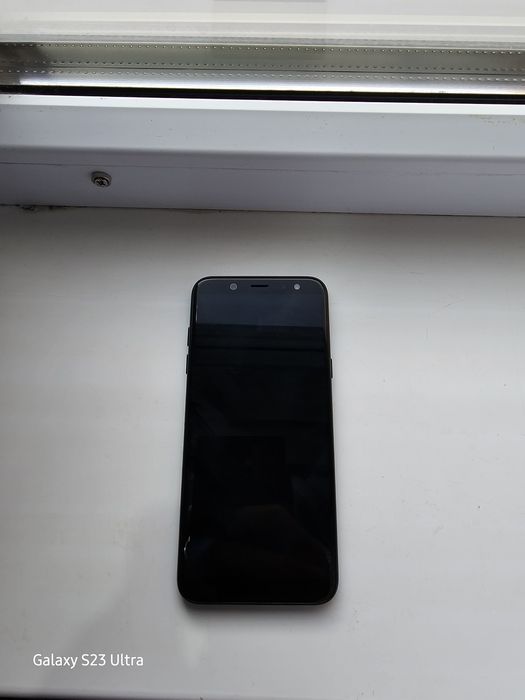 Samsung a6 32gb.