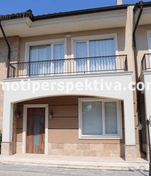 Продава се Къща в Пловдив, Остромила - 301 кв.м за 1313 €/кв.м - Снимка #12