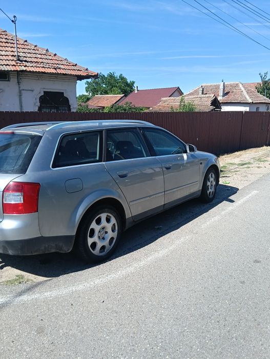 Vând audi A4 B6 19 tdi 131 cp