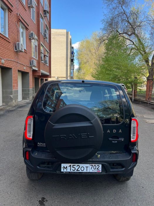 Продам ниву travel