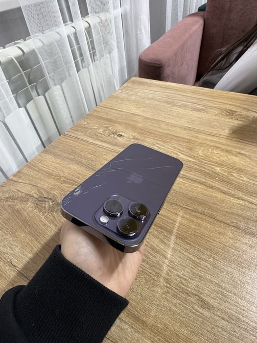 Iphone 14 pro 256гб торг бар