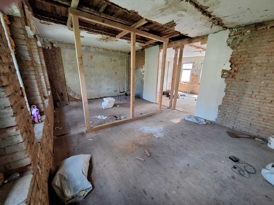 Къща в Германия,  Саксония в близост до гр. Кемниц