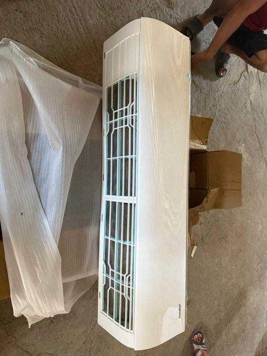 CMFAF-18HRN8-I/Comfee конд  внут.блок (УЦЕНКА)