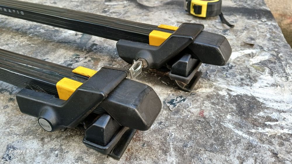 Оригинален багажник комбита отVAG групата КАТО НОВИ 59€.