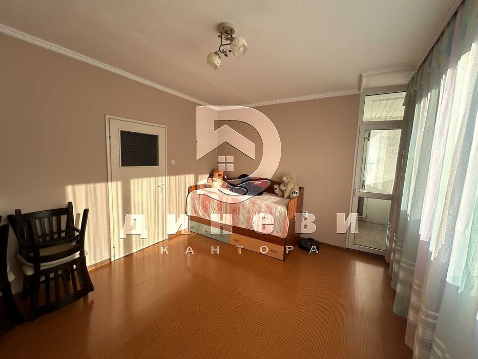 Продава се Тристаен апартамент в Стара Загора, Три чучура - юг - 86 кв.м за 1000 €/кв.м - Снимка #6