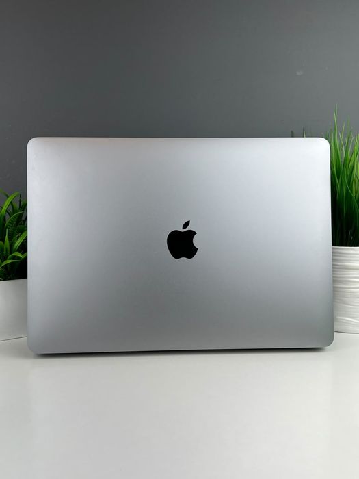 Ноутбук Apple macbook air 13 m1, 8/256 ГБ