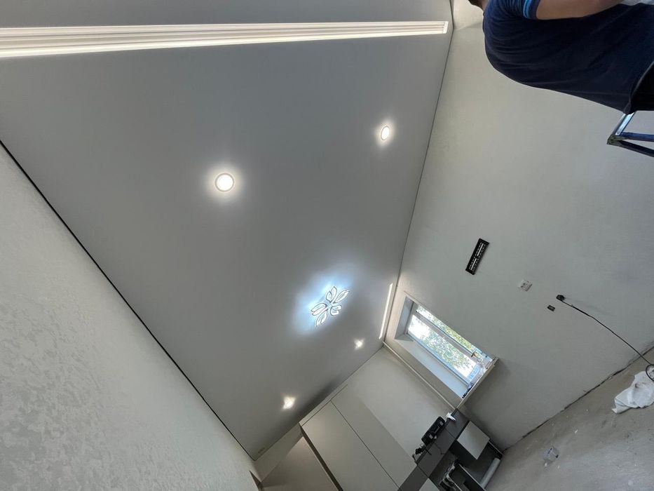 Натяжные потолки