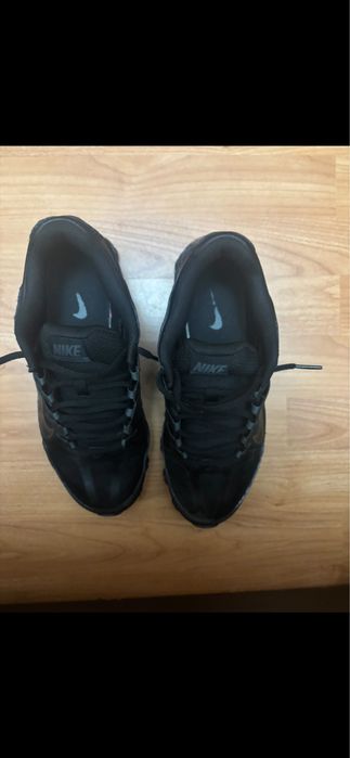 Обувки nike React номер 42