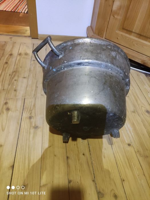 REDUCERE + CADOU!!! Vând ceaun vas bronz masiv